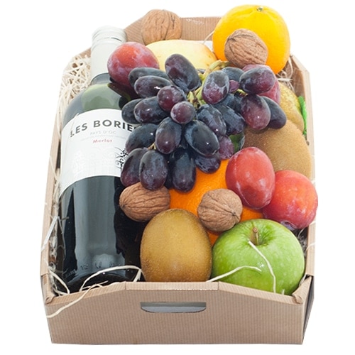Fruit box with red wine